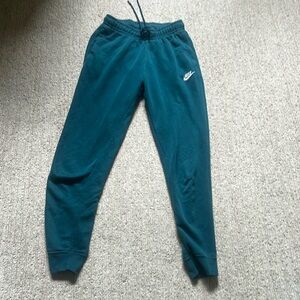 nike Joggers